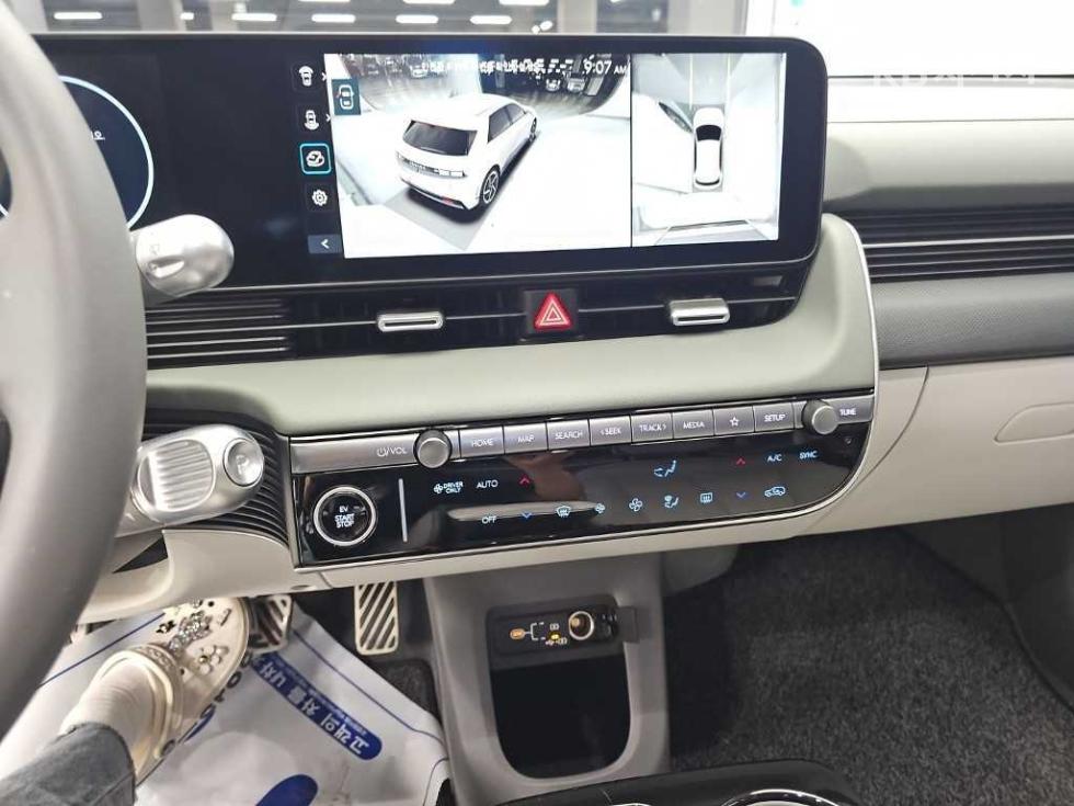 Hyundai IONIQ 5 — miniaturë 10