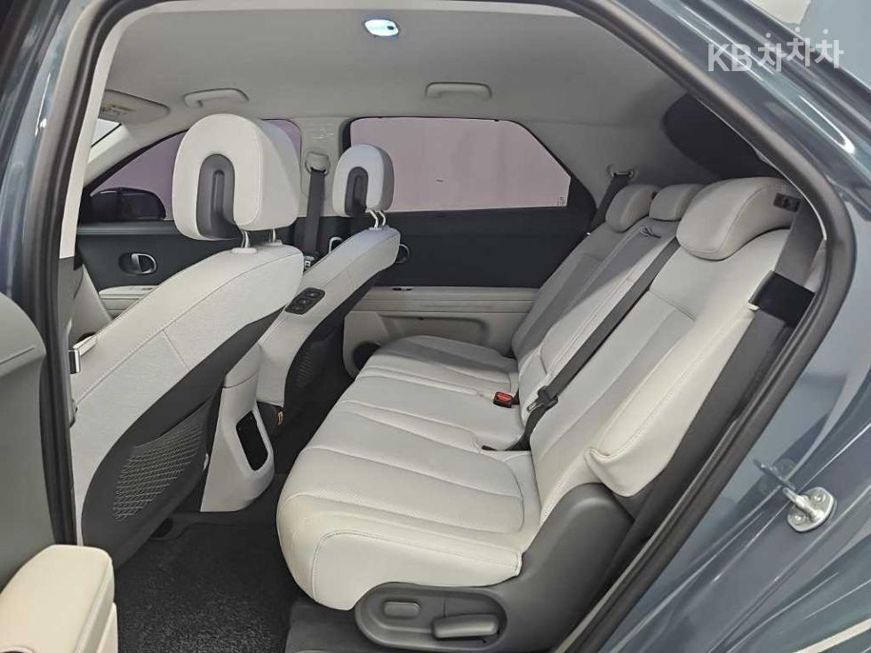 Hyundai IONIQ 5 — miniaturë 12
