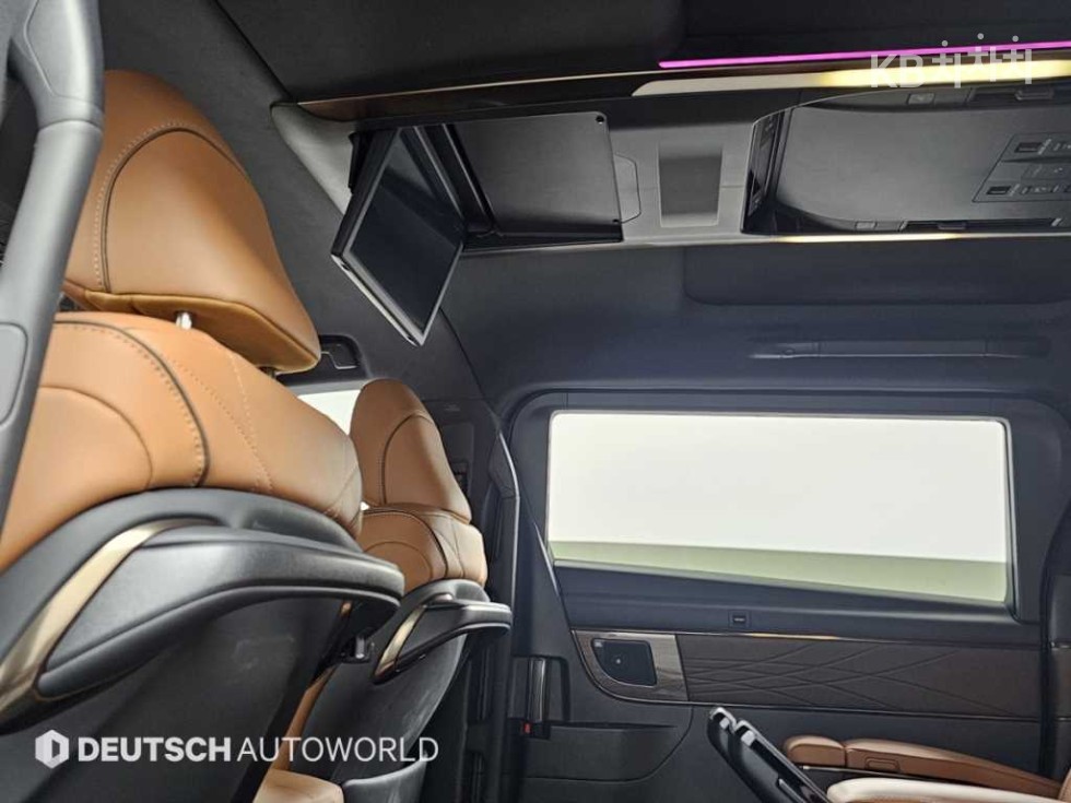 Toyota Alphard — miniaturë 12