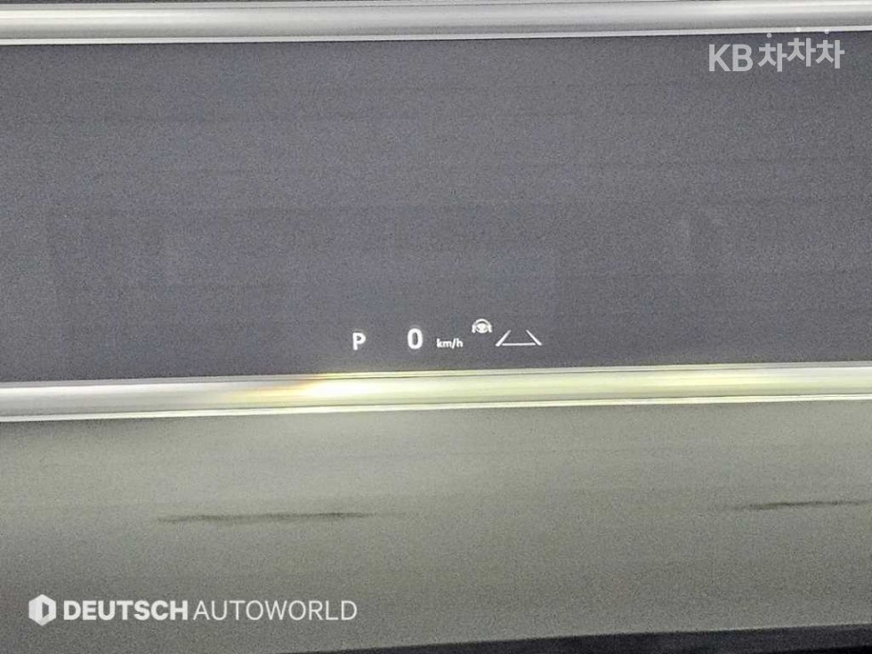 Toyota Alphard — miniaturë 17