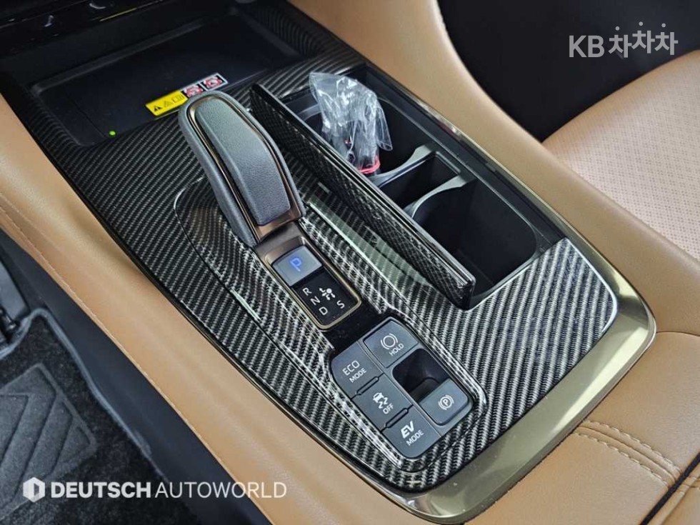 Toyota Alphard — miniaturë 19