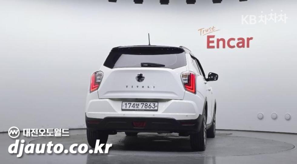 KG Mobility Tivoli BASE MODEL — фото 4
