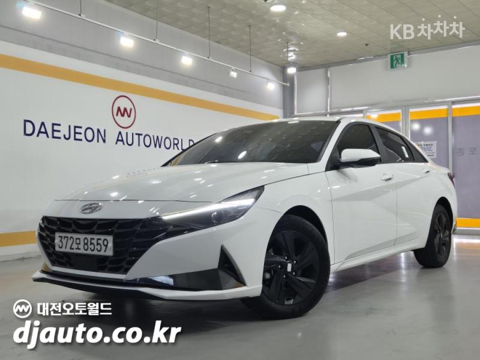 Hyundai Avante — фото 1