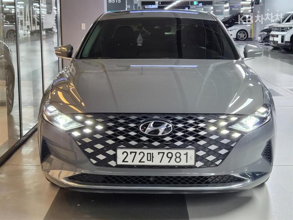 Hyundai Grandeur Premium — фото 4