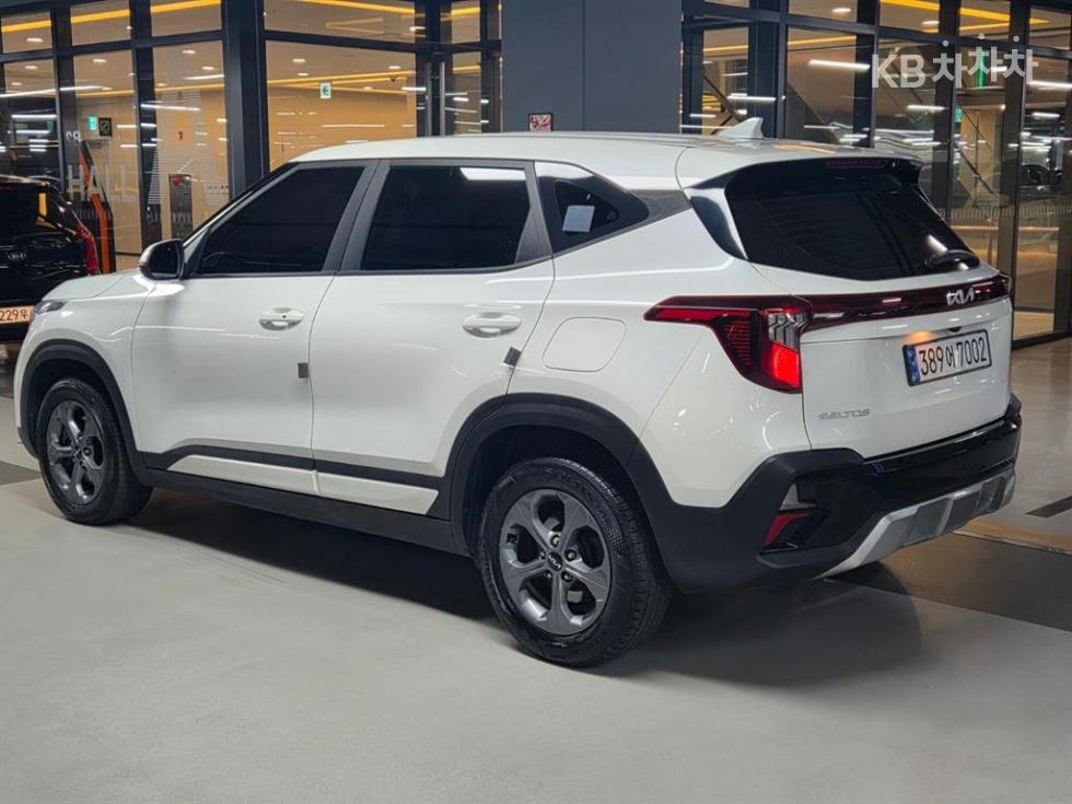 Kia Seltos PRESTIGE — фото 2