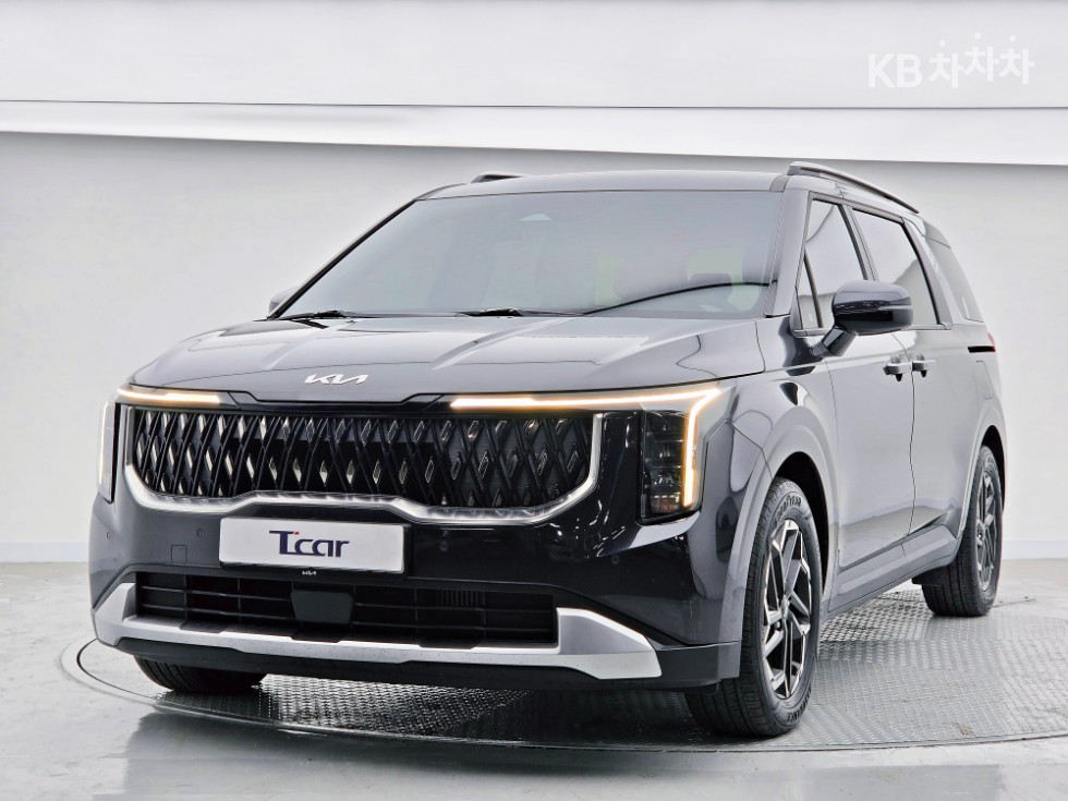 Kia Carnival PRESTIGE — фото 1