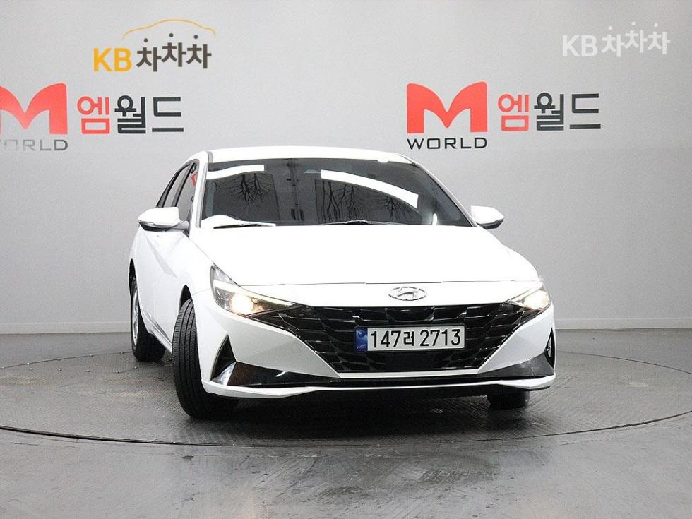 Hyundai Avante — фото 2