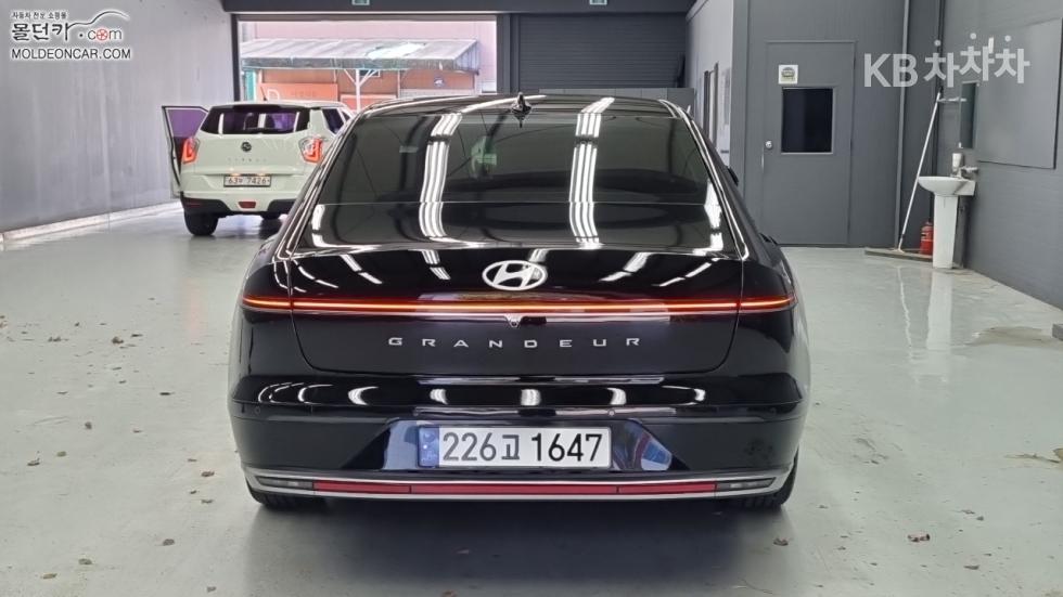 Hyundai Grandeur EXCLUSIVE — фото 4