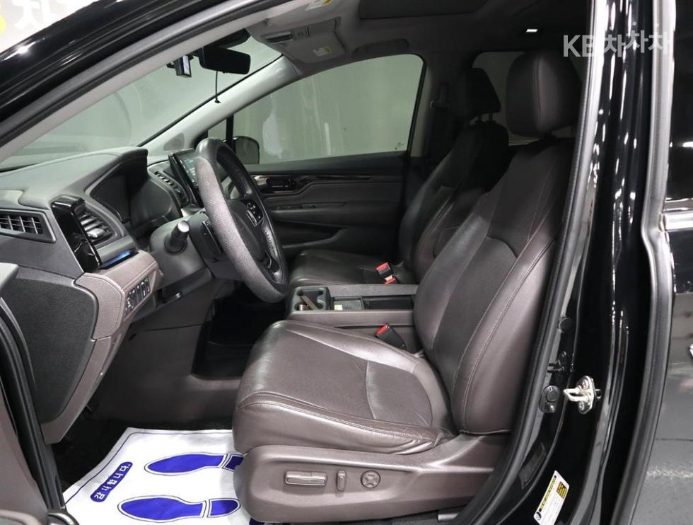 Honda Odyssey — miniaturë 8