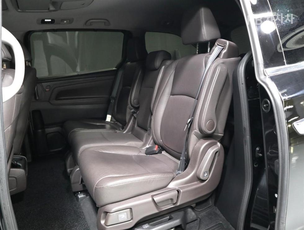 Honda Odyssey — miniaturë 9