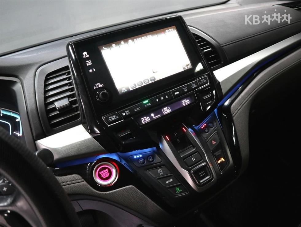 Honda Odyssey — miniaturë 10