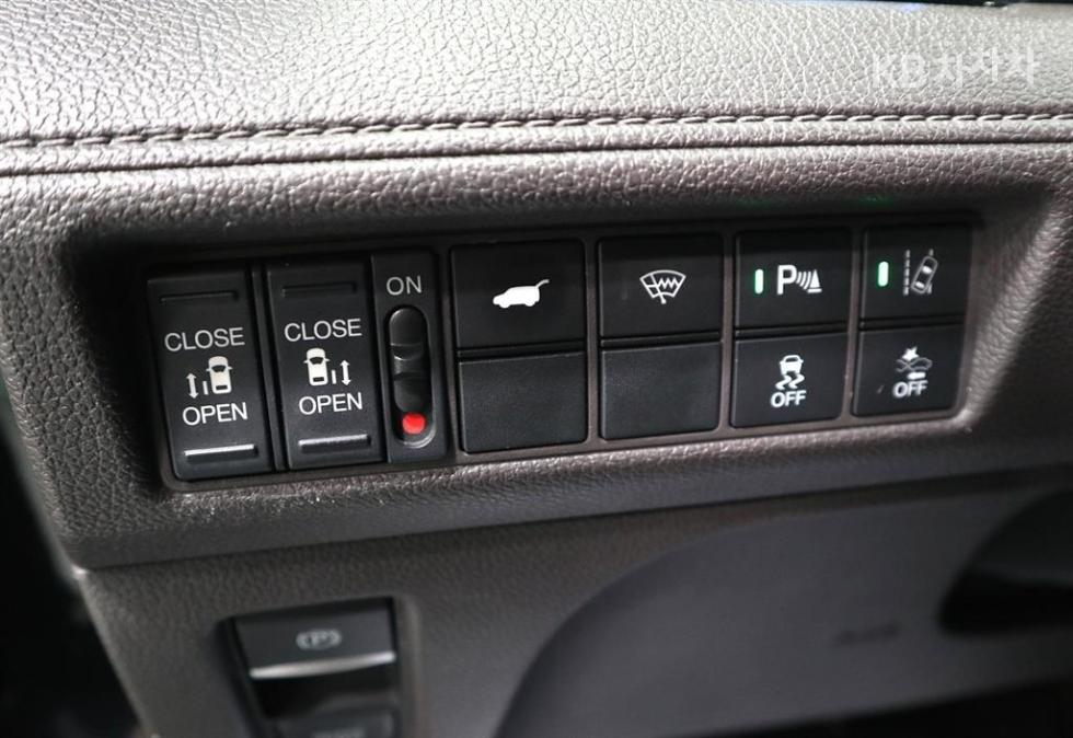 Honda Odyssey — miniaturë 14