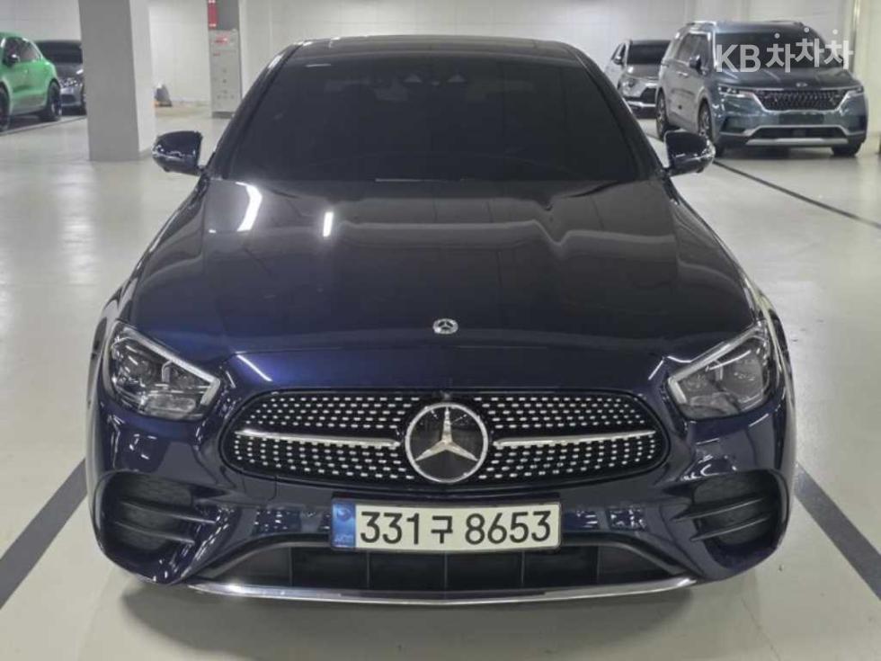 Mercedes-Benz E-Class AMG Line — фото 1