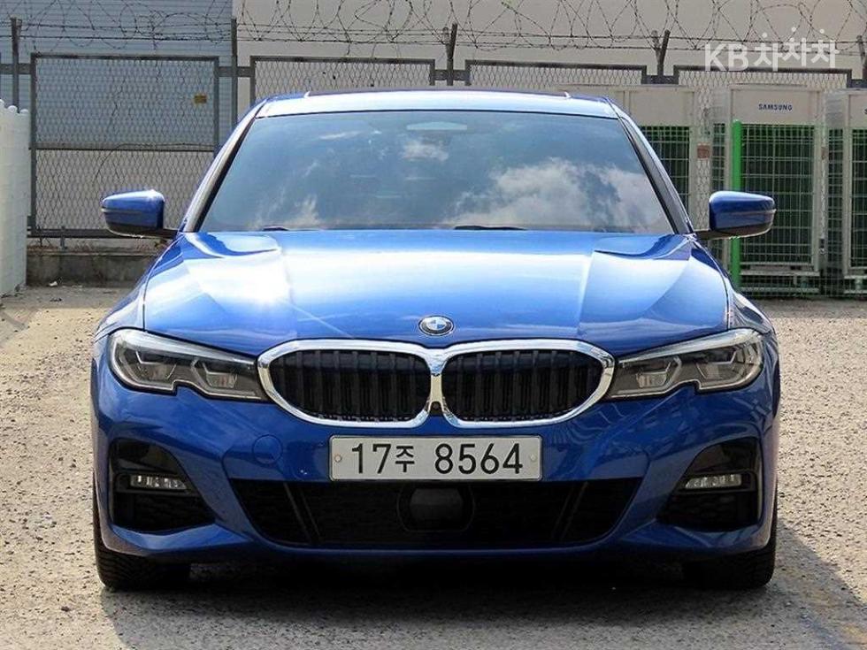 BMW 3 Series M Sport Package — фото 1