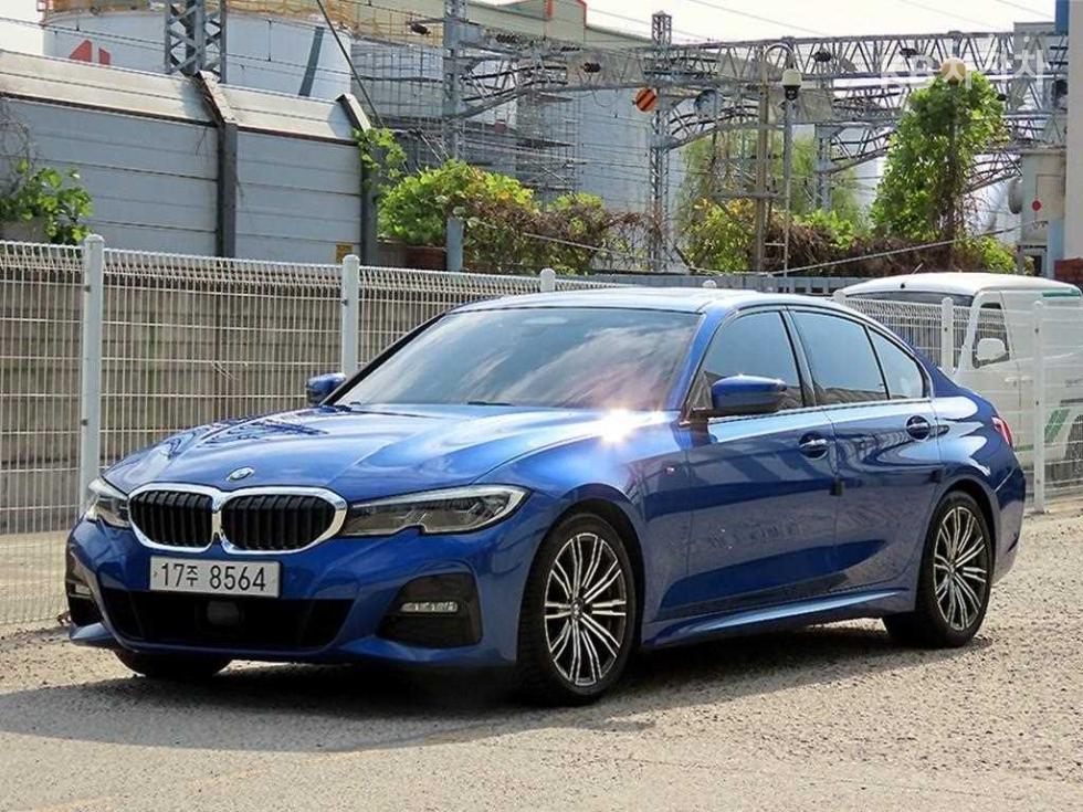 BMW 3 Series M Sport Package — фото 2