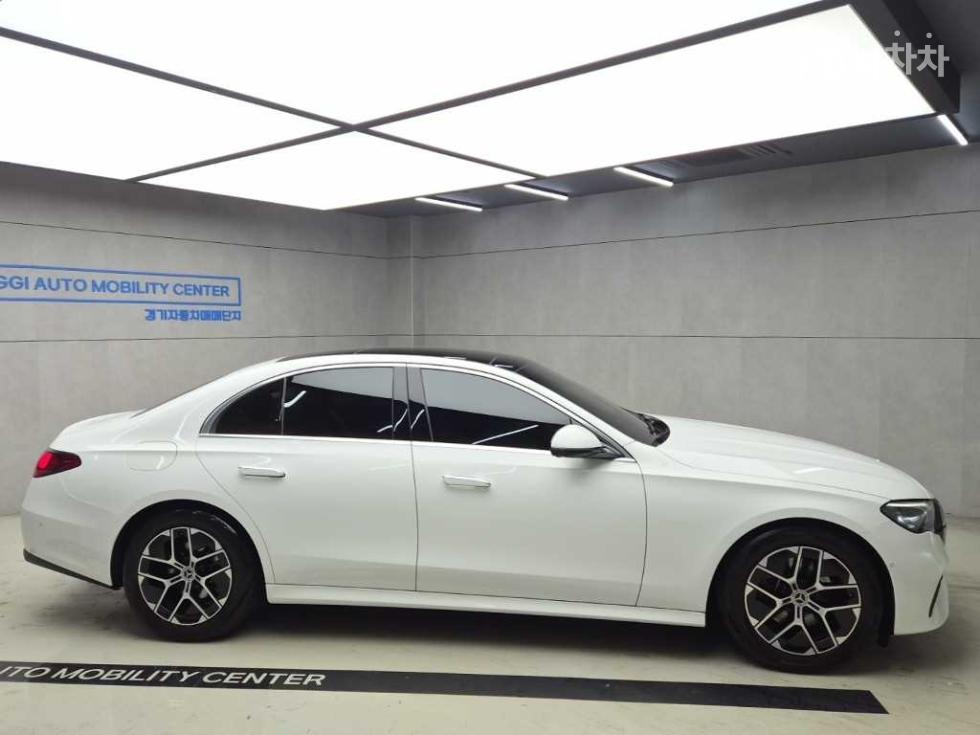 Mercedes-Benz E-Class Avantgrade — фото 2
