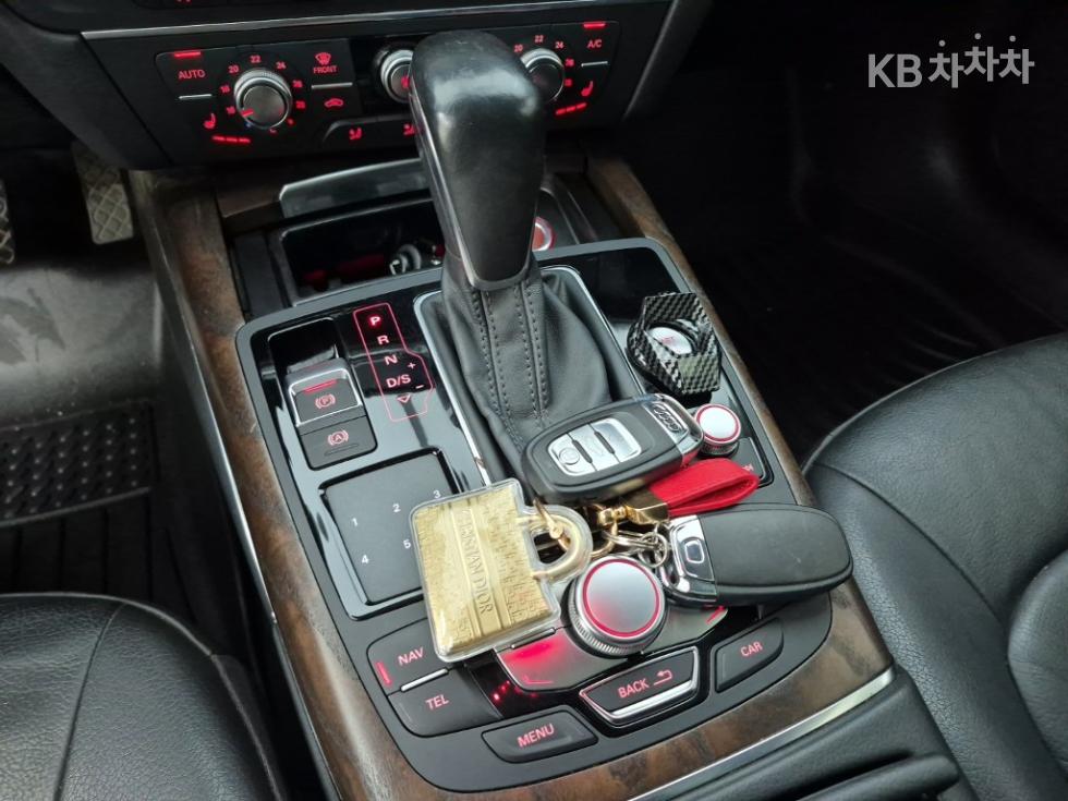 Audi A6 — miniaturë 8