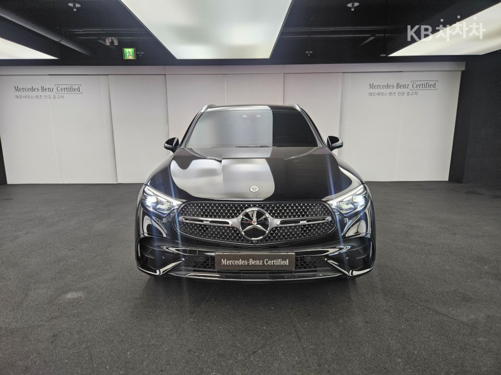 Mercedes-Benz GLC-Class AMG Line — фото 1