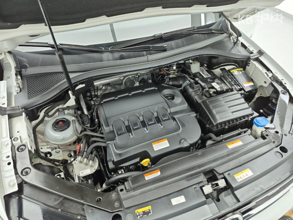 Volkswagen Tiguan — miniaturë 6