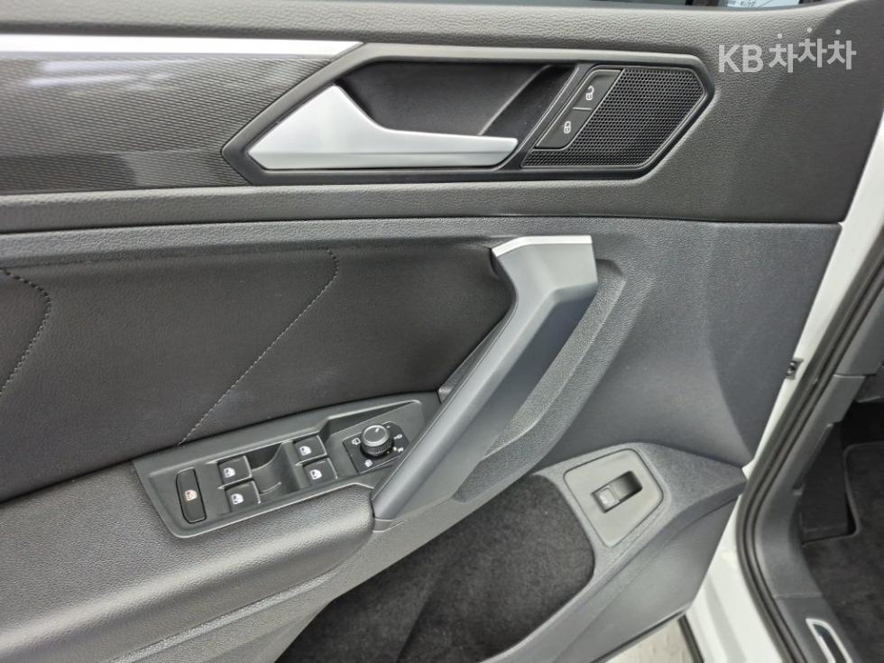 Volkswagen Tiguan — miniaturë 16