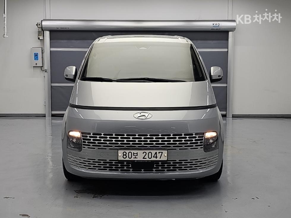 Hyundai Staria — фото 2