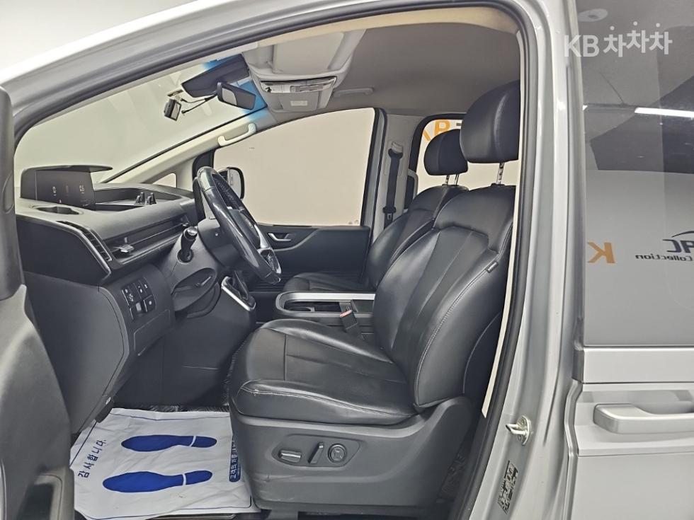 Hyundai Staria — miniaturë 11