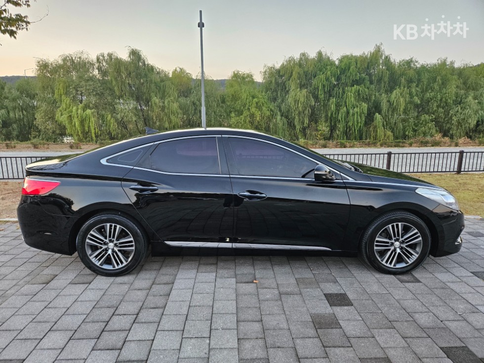 Hyundai Grandeur — miniaturë 4
