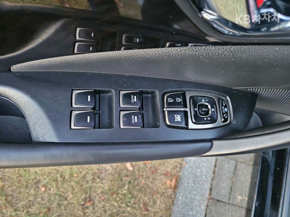 Hyundai Grandeur — miniaturë 18