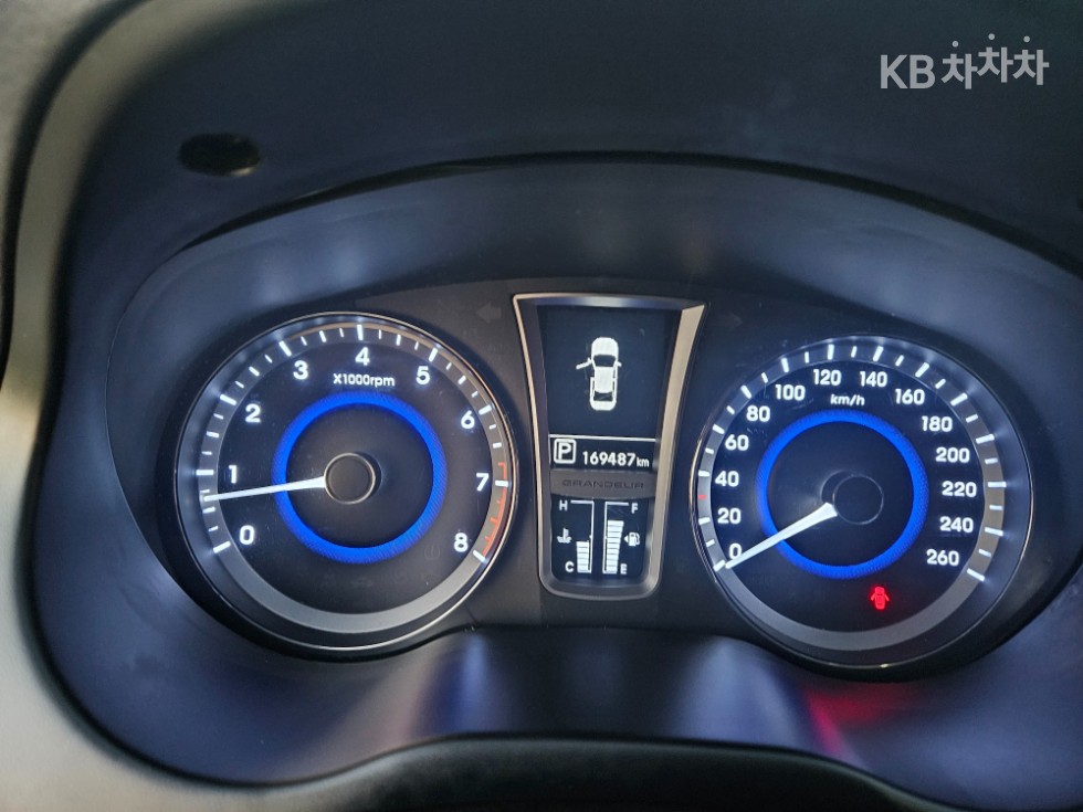 Hyundai Grandeur — miniaturë 9