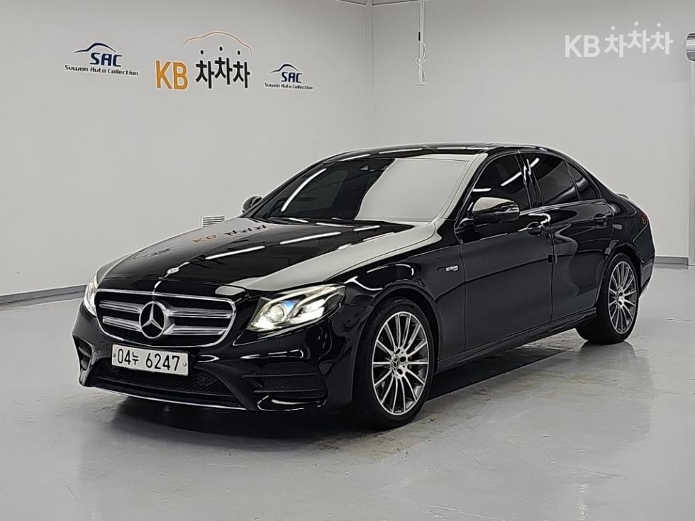 Mercedes-Benz E-Class AMG Line — фото 1
