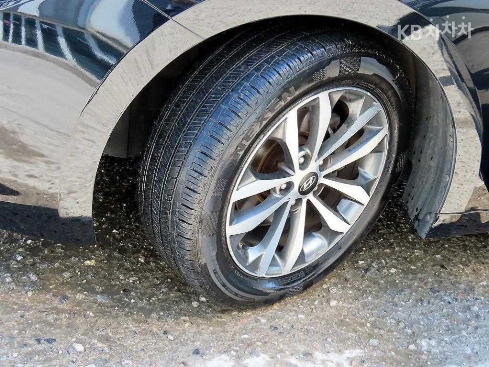 Hyundai Grandeur — miniaturë 20
