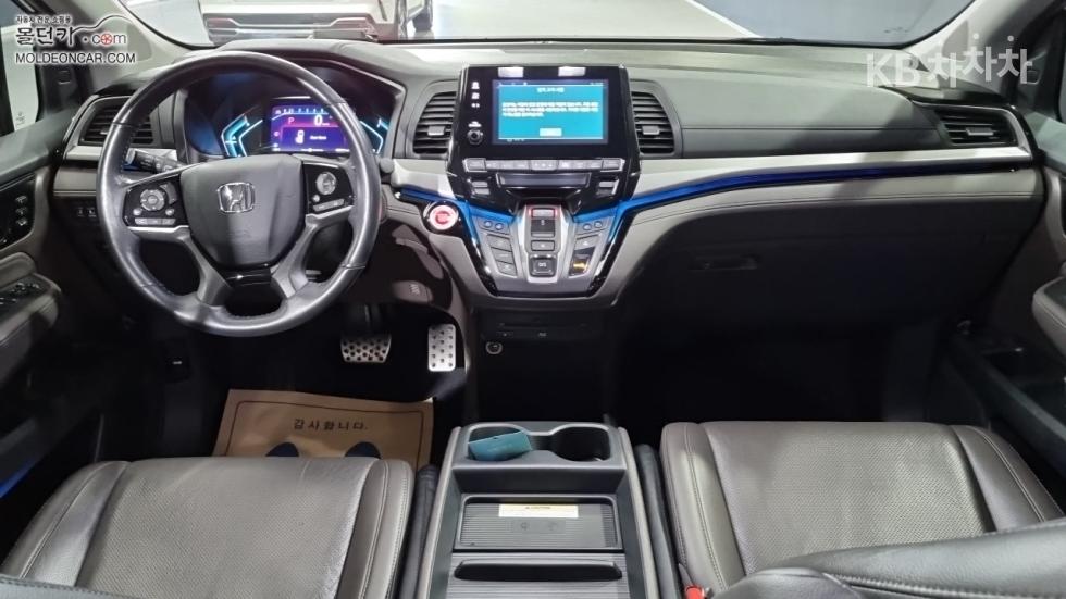 Honda Odyssey — miniaturë 7