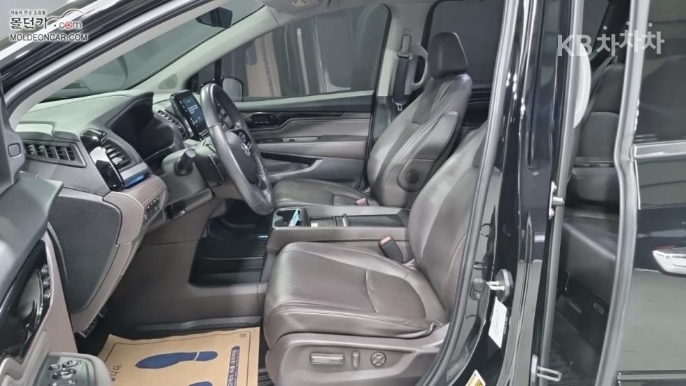 Honda Odyssey — miniaturë 9