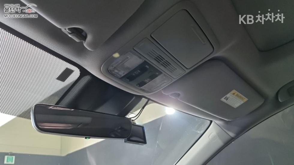 Honda Odyssey — miniaturë 15