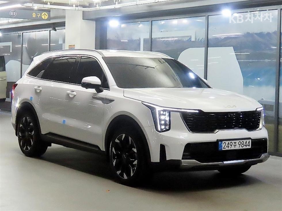 Kia Sorento SIGNATURE — фото 1