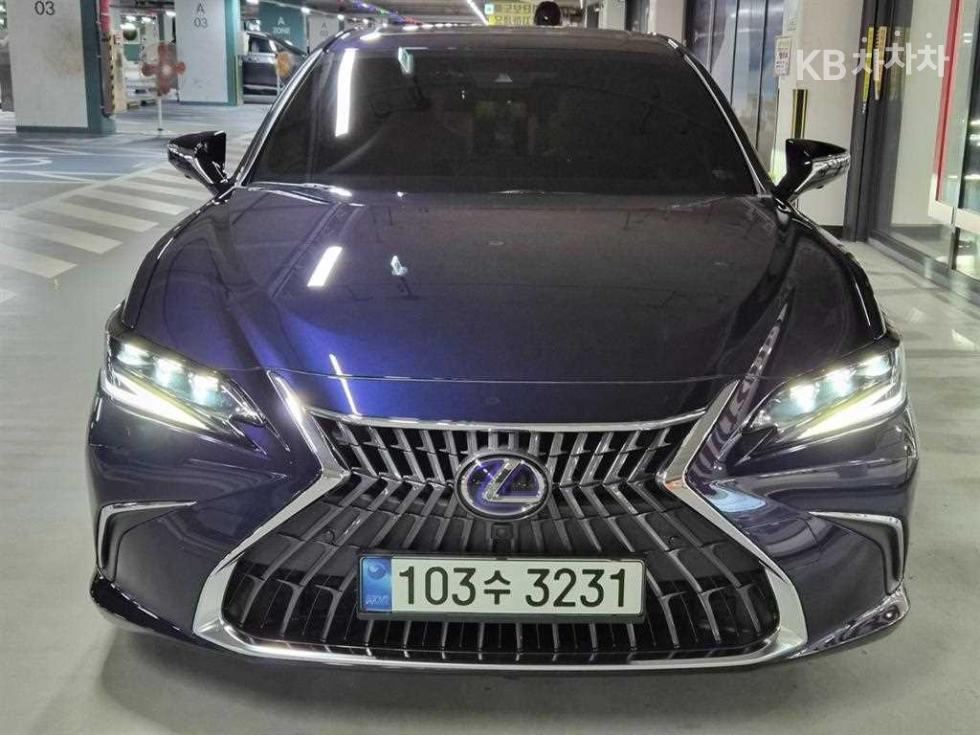 Lexus ES Executive — фото 2