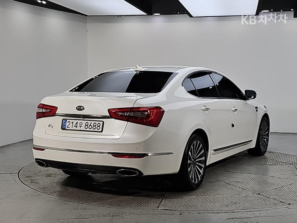 Kia K7 — miniaturë 4