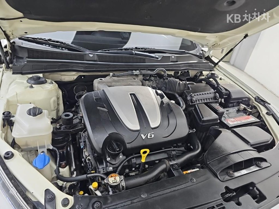 Kia K7 — miniaturë 6