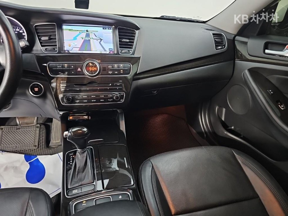 Kia K7 — miniaturë 10