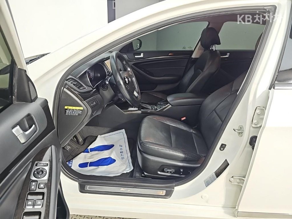 Kia K7 — miniaturë 11