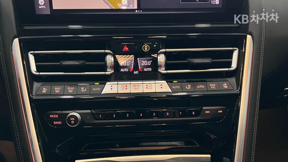 BMW 8er — miniaturë 12