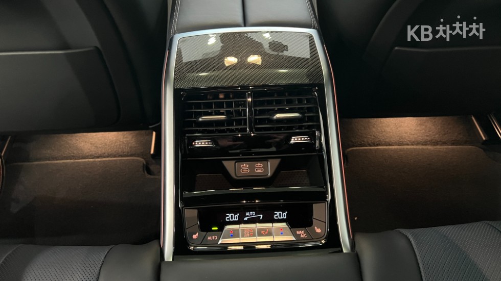 BMW 8er — miniaturë 15