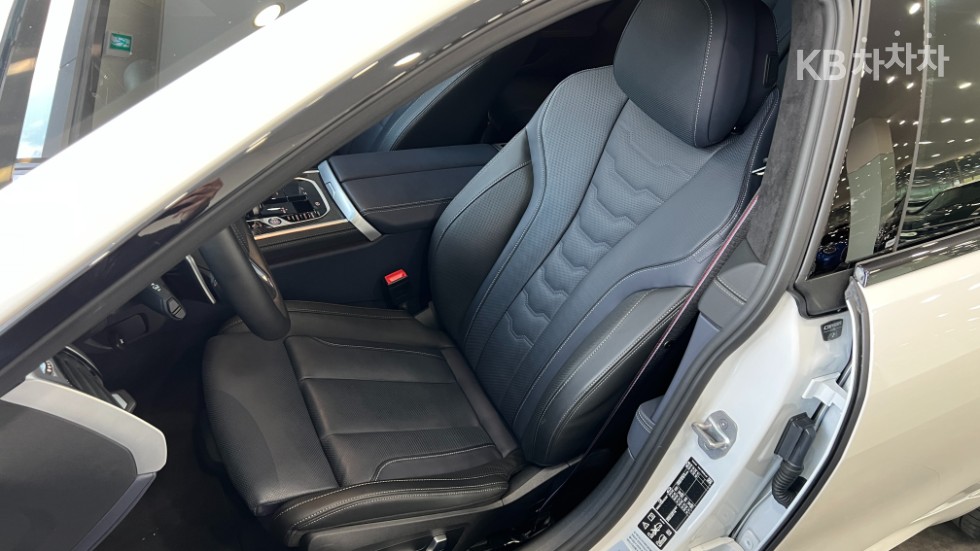 BMW 8er — miniaturë 24