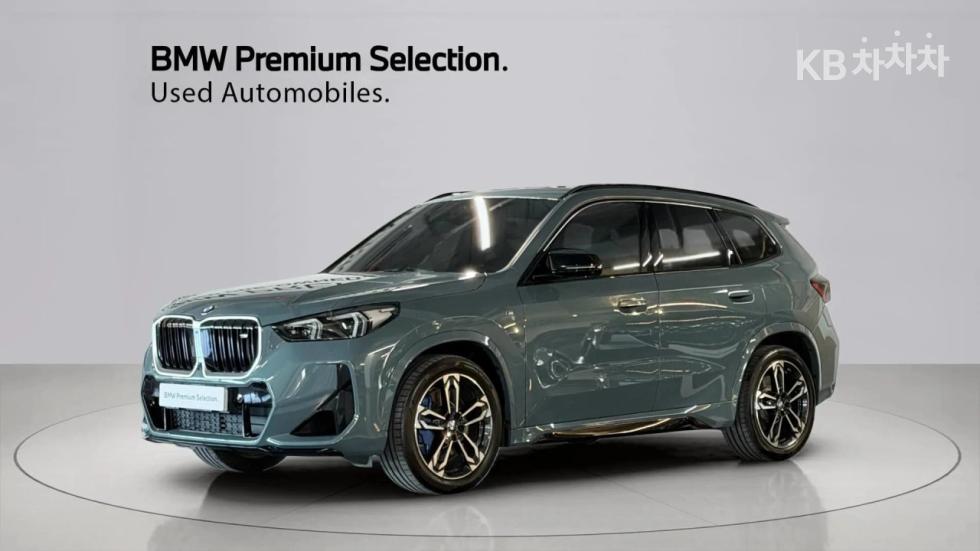 BMW X1 BASE MODEL — фото 1