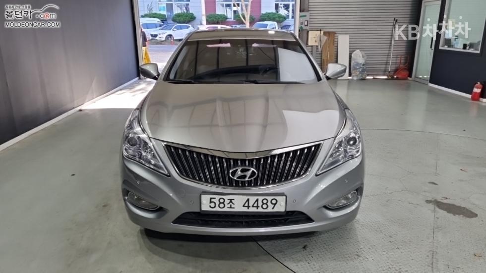 Hyundai Grandeur — miniaturë 3