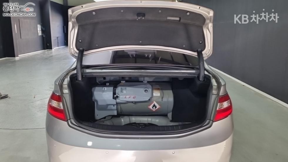 Hyundai Grandeur — miniaturë 18