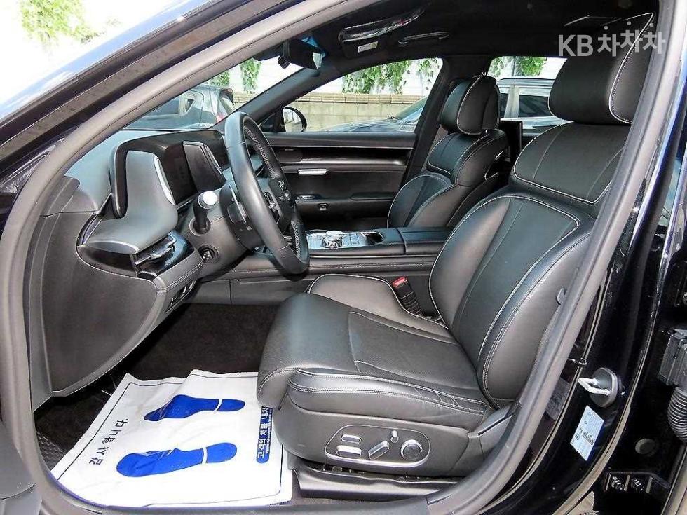 Genesis G90 BASE MODEL — фото 4