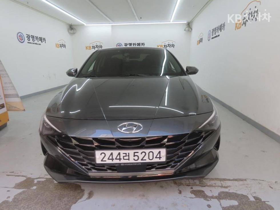 Hyundai Avante — фото 1