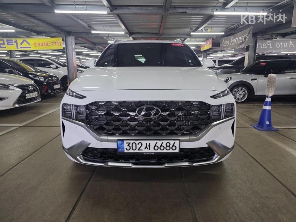 Hyundai Santa Fe CALLIGRAPHY — фото 1