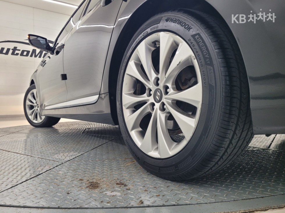 Hyundai Grandeur — miniaturë 7
